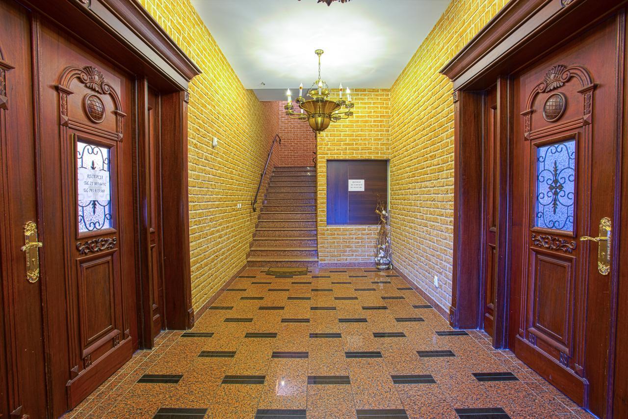 Hotel Roza Kamieniec Wroclawski Exterior foto